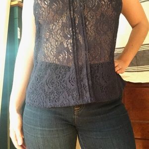 Vera Wang princess sleeveless blouse